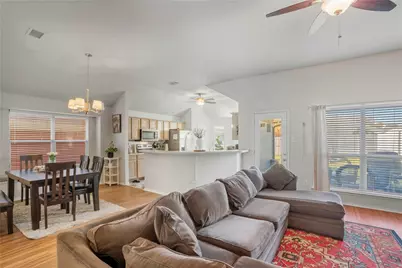 9204 Newport Lane, McKinney, TX 75071 - Photo 7