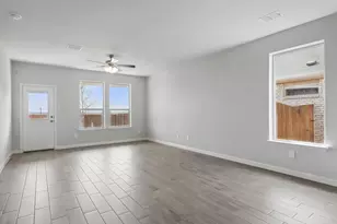 195 Greenhill Trl, Boyd, TX 76023 - Photo 11