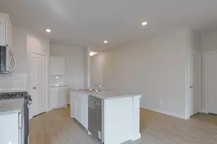 195 Greenhill Trl, Boyd, TX 76023 - Photo 3