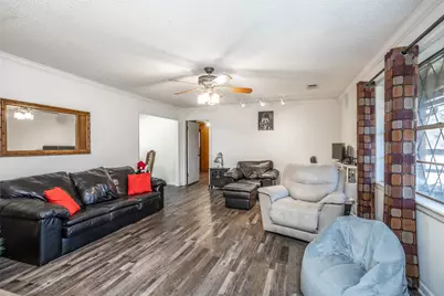 300 Thompson Street, Pottsboro, TX 75076 - Photo 7