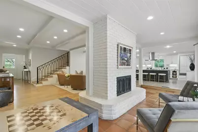 208 Rockwood Park Drive, Fort Worth, TX 76107 - Photo 31