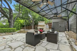 208 Rockwood Park Dr, Fort Worth, TX 76107 - Photo 39
