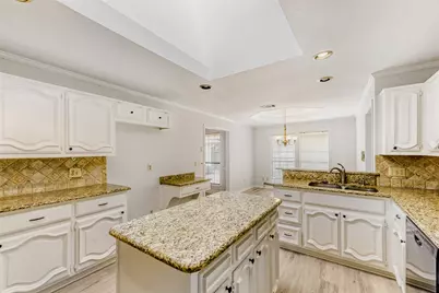 2005 Lambert Court, Plano, TX 75075 - Photo 9