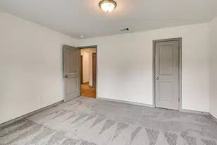 1438 E Waco Ave, Dallas, TX 75216 - Photo 13