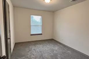 1438 E Waco Ave, Dallas, TX 75216 - Photo 11