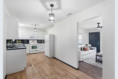 1731 Summit Street, Mesquite, TX 75149 - Photo 7