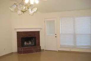 917 Cruise St, Denton, TX 76207 - Photo 3