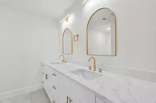 929 E Berkeley Dr, Richardson, TX 75081 - Photo 13