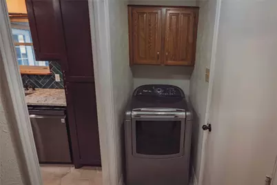 593 King Circle, Lewisville, TX 75067 - Photo 11