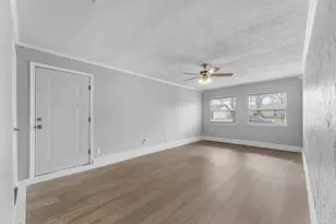 103 Lorie St, Alvarado, TX 76009 - Photo 5