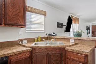 424 State Hwy 53, Rosebud, TX 76570 - Photo 13