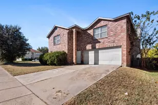 1237 McCary St, Cedar Hill, TX 75104 - Photo 3