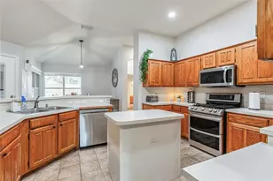 4017 Azalea Dr, Haltom City, TX 76137 - Photo 11