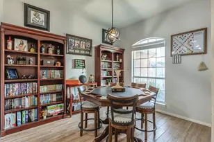 4017 Azalea Dr, Haltom City, TX 76137 - Photo 9