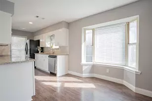 1610 St James Dr, Carrollton, TX 75007 - Photo 5