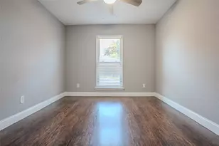 1610 St James Dr, Carrollton, TX 75007 - Photo 13