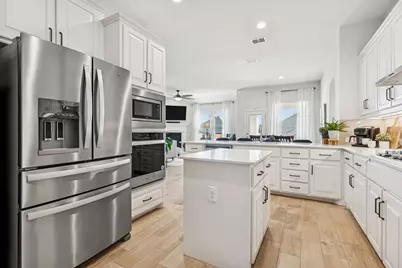 252 Gill Point Lane, Aledo, TX 76008 - Photo 17