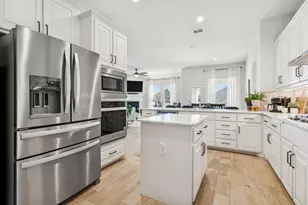 252 Gill Point Ln, Aledo, TX 76008 - Photo 17