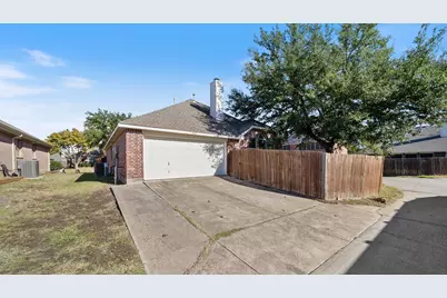8014 Wilmington Drive, Rowlett, TX 75089 - Photo 17