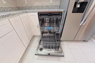 2233 Huskey St, Garland, TX 75041 - Photo 7