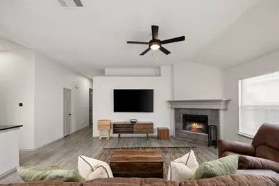 8205 Cedarcrest Lane, Fort Worth, TX 76123 - Photo 9