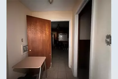 209 S Walton Street, Blooming Grove, TX 76626 - Photo 11