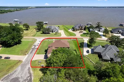 208 Cape Shore Drive, Mabank, TX 75143 - Photo 1