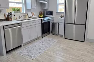 2518 W Clarendon Dr, Dallas, TX 75211 - Photo 5