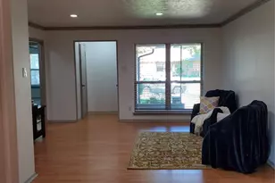 7424 Walling Ln, Dallas, TX 75231 - Photo 3