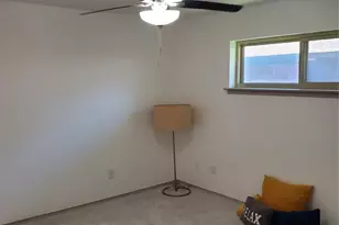 7424 Walling Ln, Dallas, TX 75231 - Photo 13