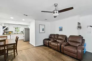 116 W 7th St, Weatherford, TX 76086 - Photo 7