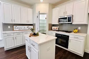 812 Brookwater Dr, McKinney, TX 75071 - Photo 7