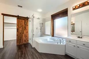 812 Brookwater Dr, McKinney, TX 75071 - Photo 17