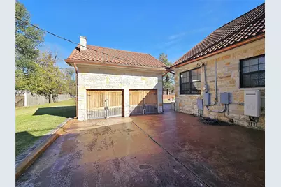 511 E Farrar Street, Groesbeck, TX 76642 - Photo 35