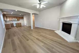 5017 Bedfordshire Dr, Fort Worth, TX 76135 - Photo 7