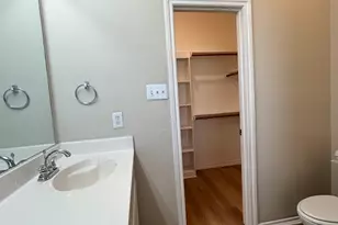 5017 Bedfordshire Dr, Fort Worth, TX 76135 - Photo 17