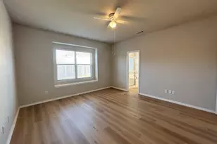 5017 Bedfordshire Dr, Fort Worth, TX 76135 - Photo 13