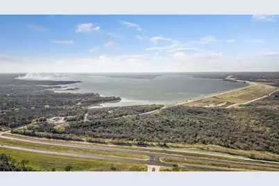 6415 Lake Bluff Drive, Dallas, TX 75249 - Photo 37