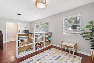 10631 Larchfield Lane, Dallas, TX 75238 - Photo 7