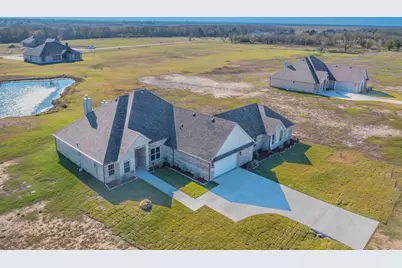 1060 Grison Circle, Corsicana, TX 75109 - Photo 3