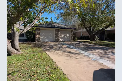 6711 Ridgecrest Court, Fort Worth, TX 76133 - Photo 1