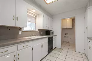 2458 Campus Ct, Abilene, TX 79601 - Photo 13