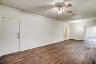 7000 Alice Rd, Lake Worth, TX 76135 - Photo 9