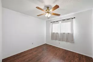 823 Marigold Dr, Cedar Hill, TX 75104 - Photo 19