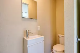 2765 Scotland Dr, Dallas, TX 75216 - Photo 11