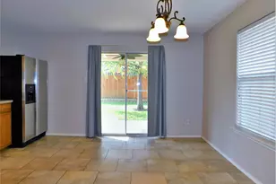 2209 Lookout Ln, Denton, TX 76207 - Photo 9