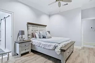 3023 Bosswood Ct, Grand Prairie, TX 75052 - Photo 19