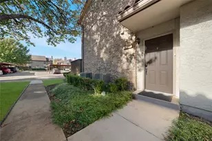 5626 Preston Oaks Rd, Dallas, TX 75254 - Photo 25