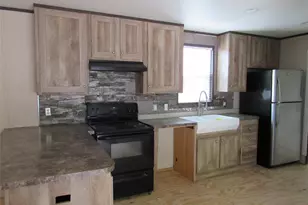 144 9th St, Whitney, TX 76692 - Photo 5