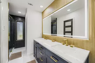 900 Pioneer Cir E, Argyle, TX 76226 - Photo 19